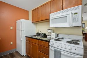 affordable suites of america quantico