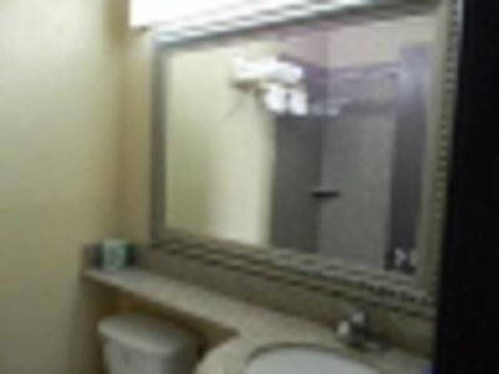 interstate inn express