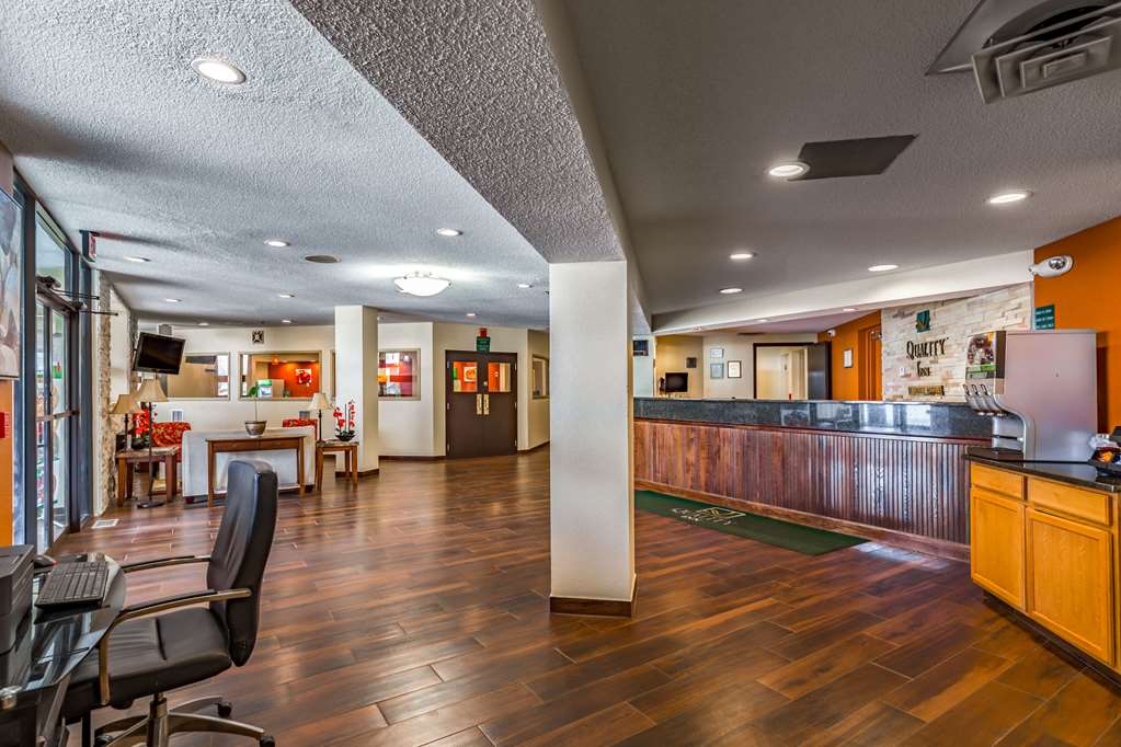 quality inn schenectady albany