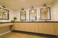 Ahiruyah Guest House In Kaohsiung - Hostel,Central Park>>Kaohsiung,2 star