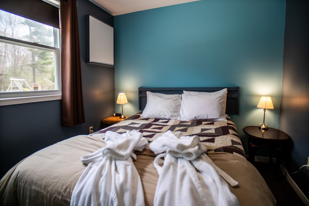 roseway river cottages