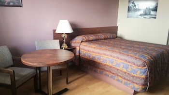 lamplighter viking motel