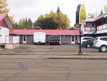 lamplighter viking motel