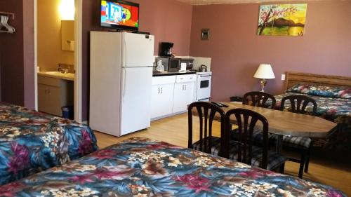 Lamplighter Viking Motel,Viking>>Lloydminster,3 star