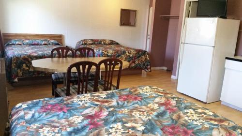 Lamplighter Viking Motel,Viking>>Lloydminster,3 star