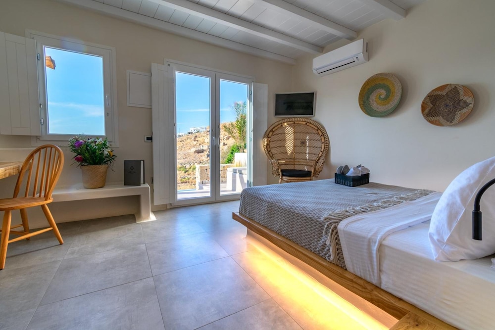 aelia mykonos