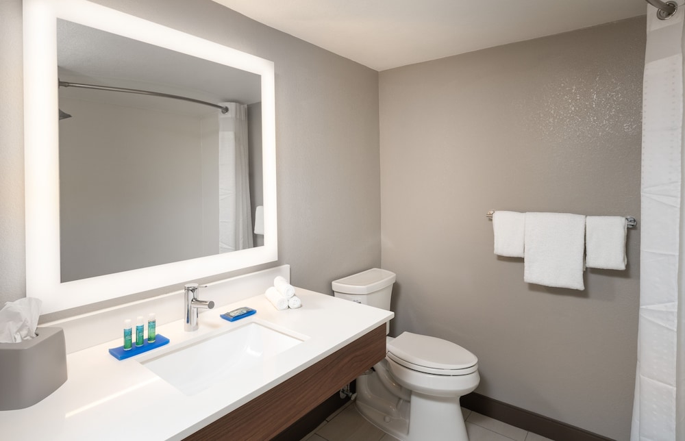 holiday inn express boca raton west by ihg