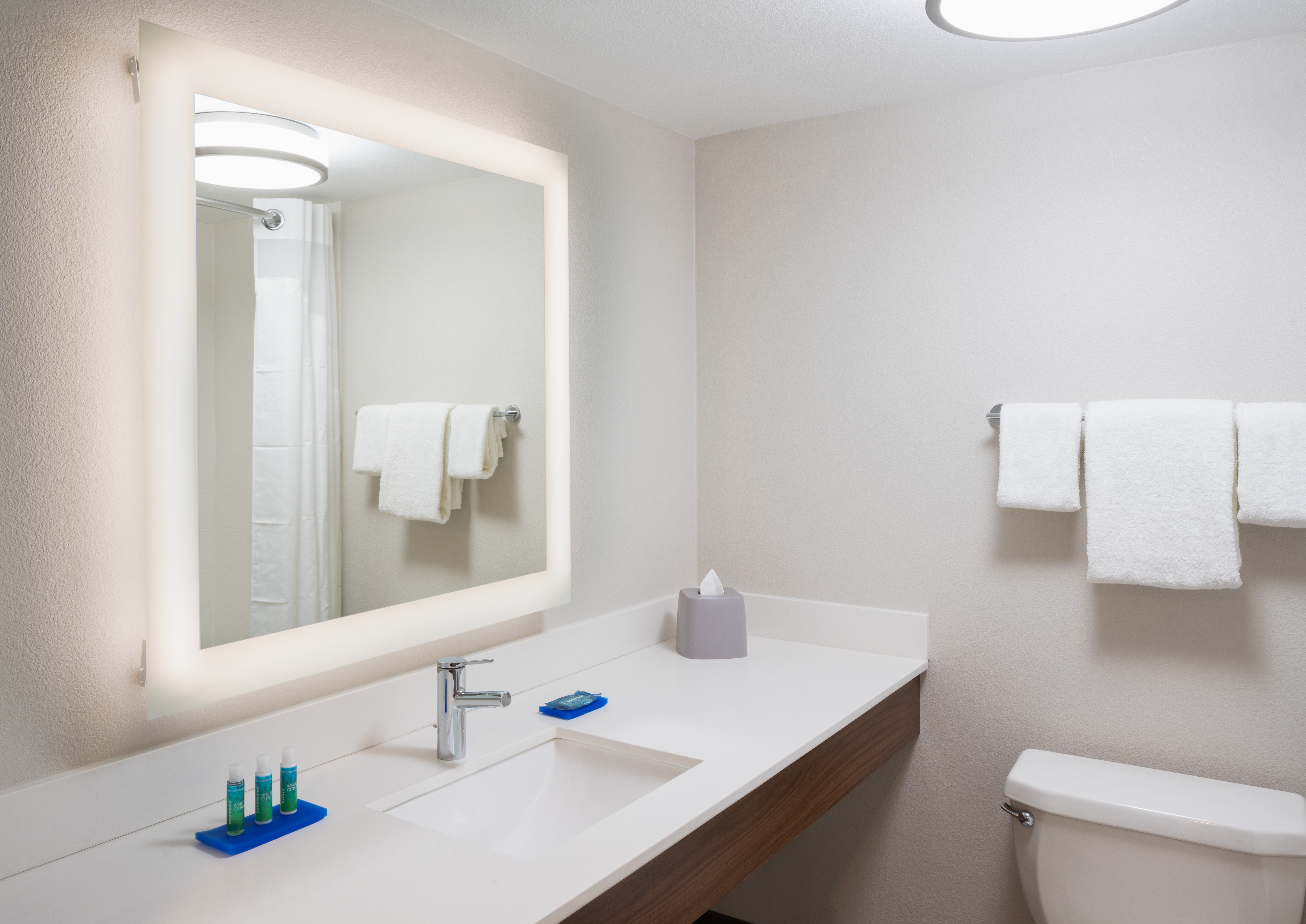holiday inn express boca raton west by ihg