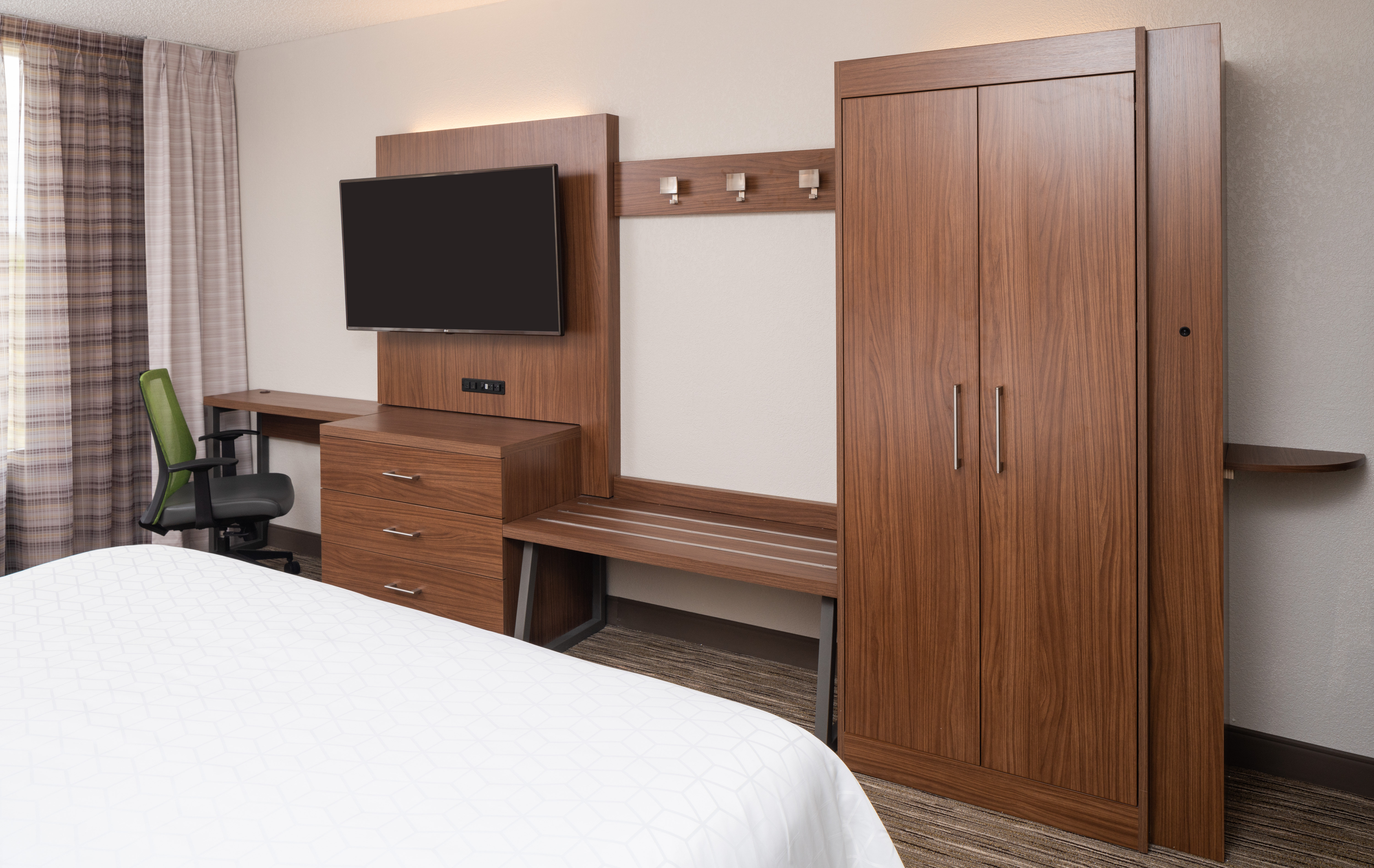 holiday inn express boca raton west by ihg