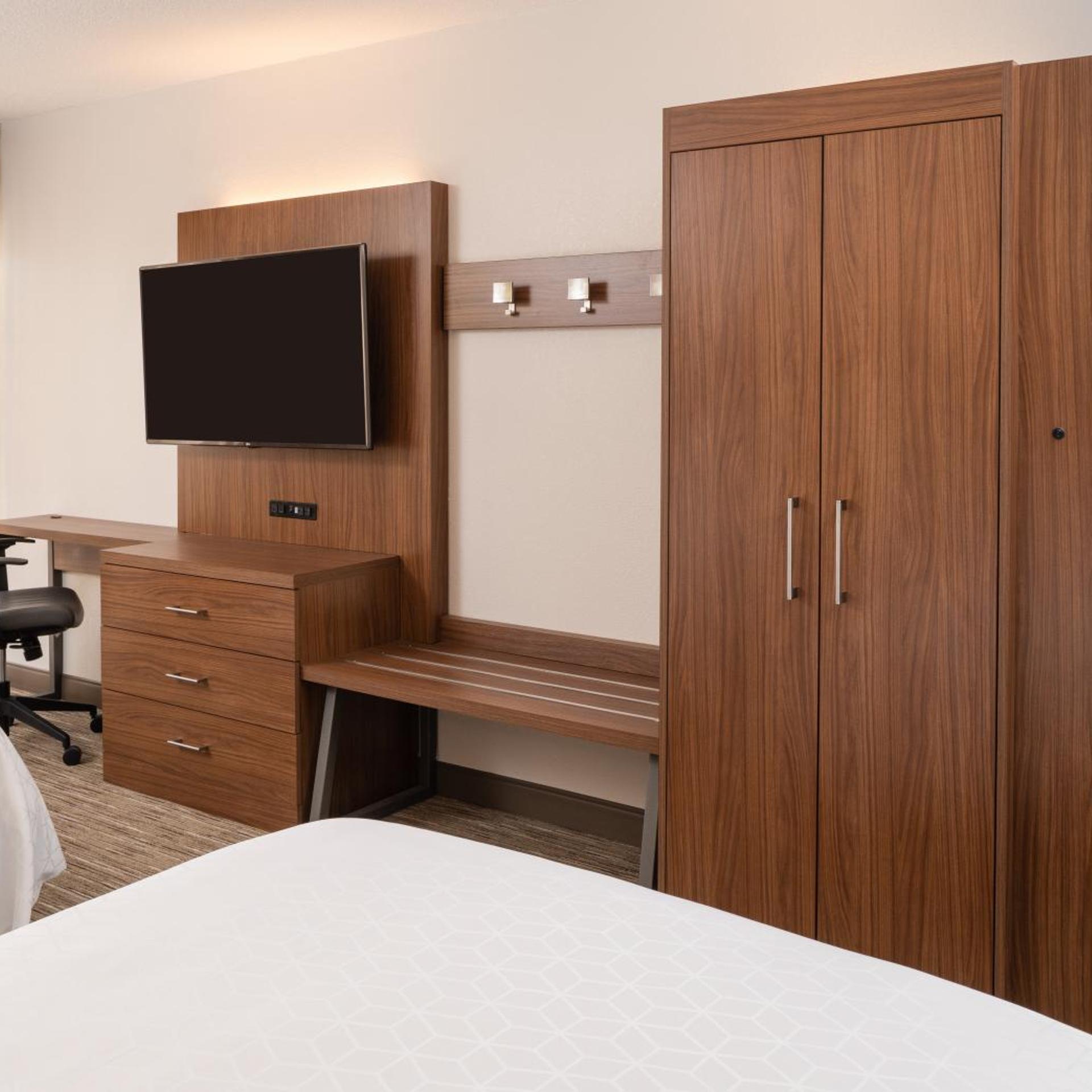 holiday inn express boca raton west by ihg