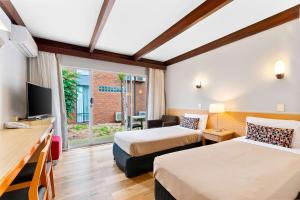quality inn and suites traralgon