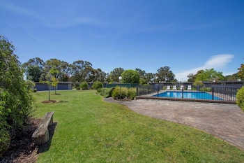 quality inn and suites traralgon