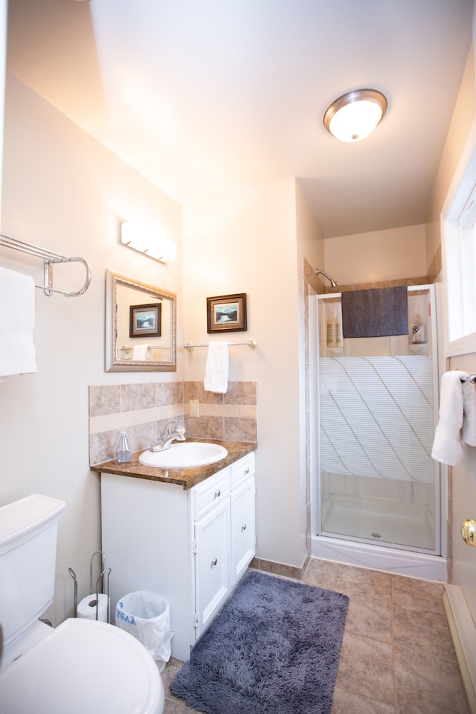 alpenrose bandb revelstoke