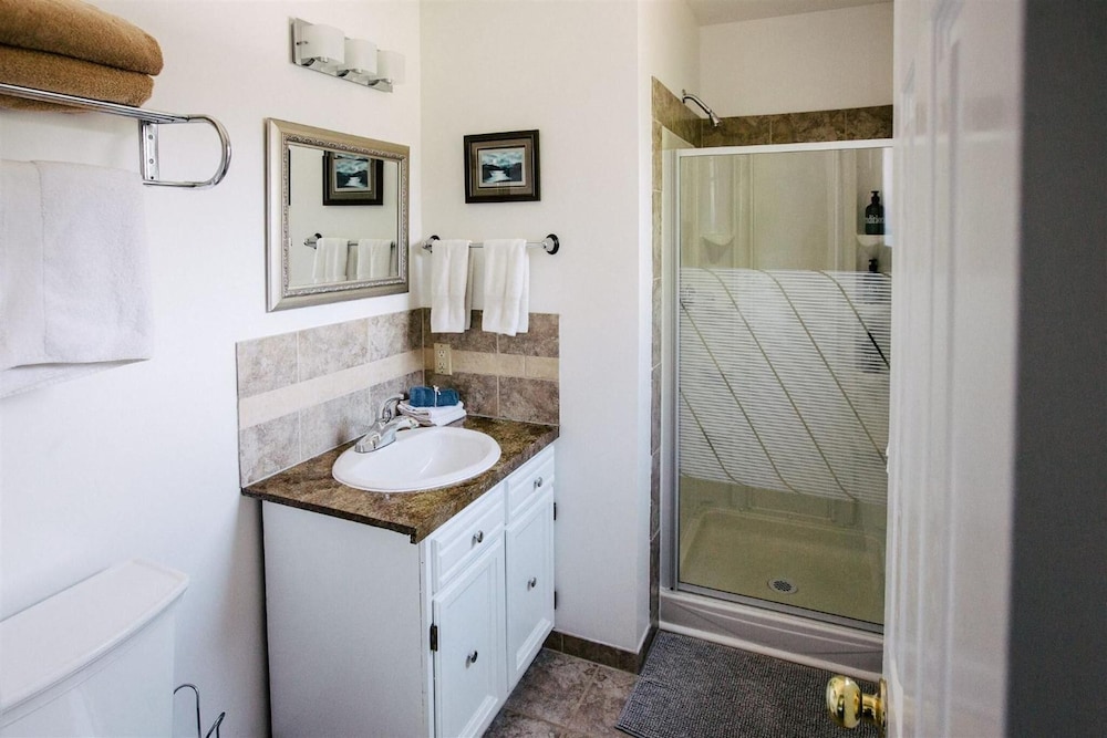 alpenrose bandb revelstoke