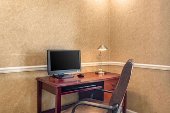 quality inn rome south