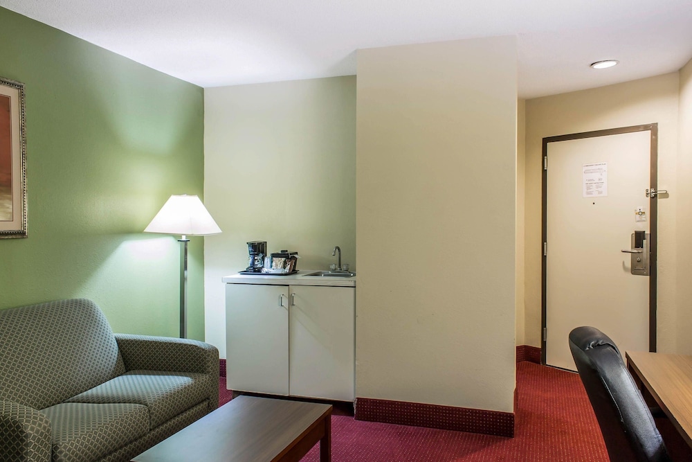 quality inn selma smithfield