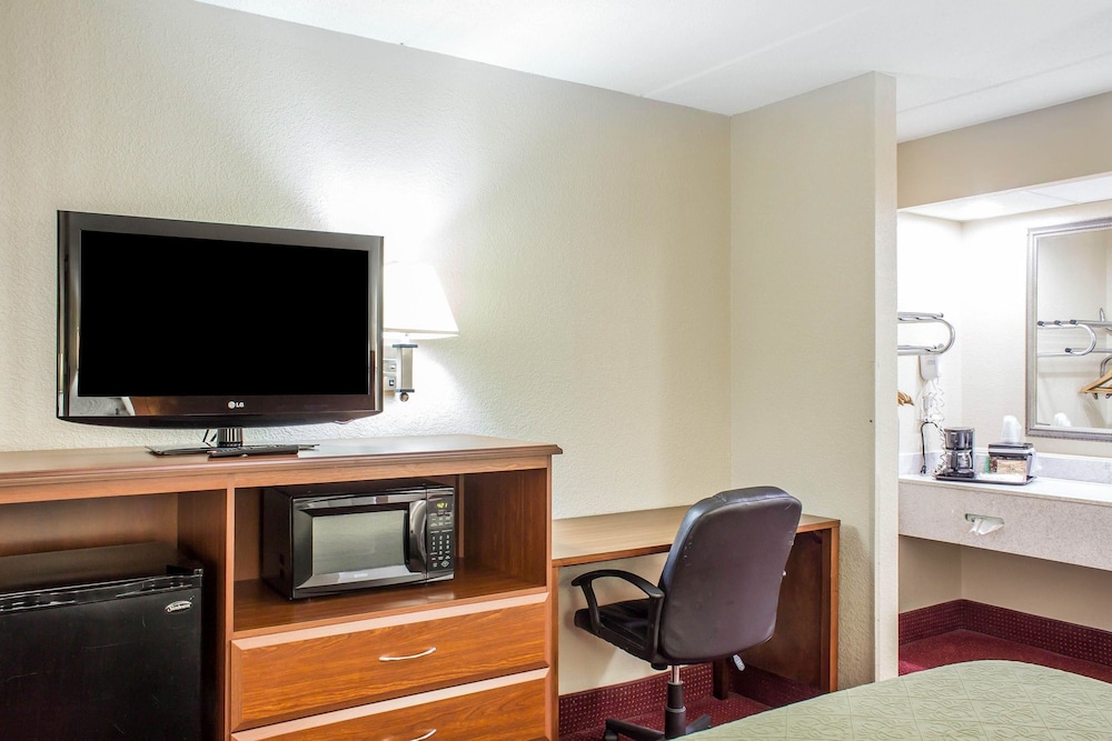 quality inn selma smithfield
