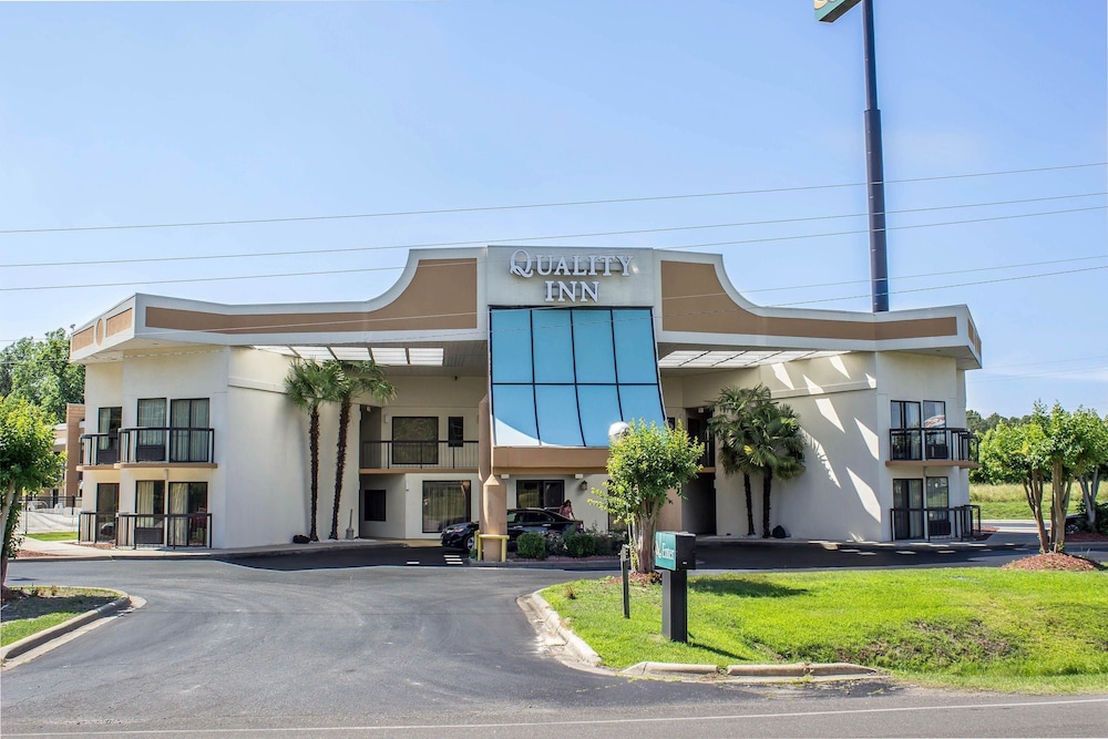 quality inn selma smithfield