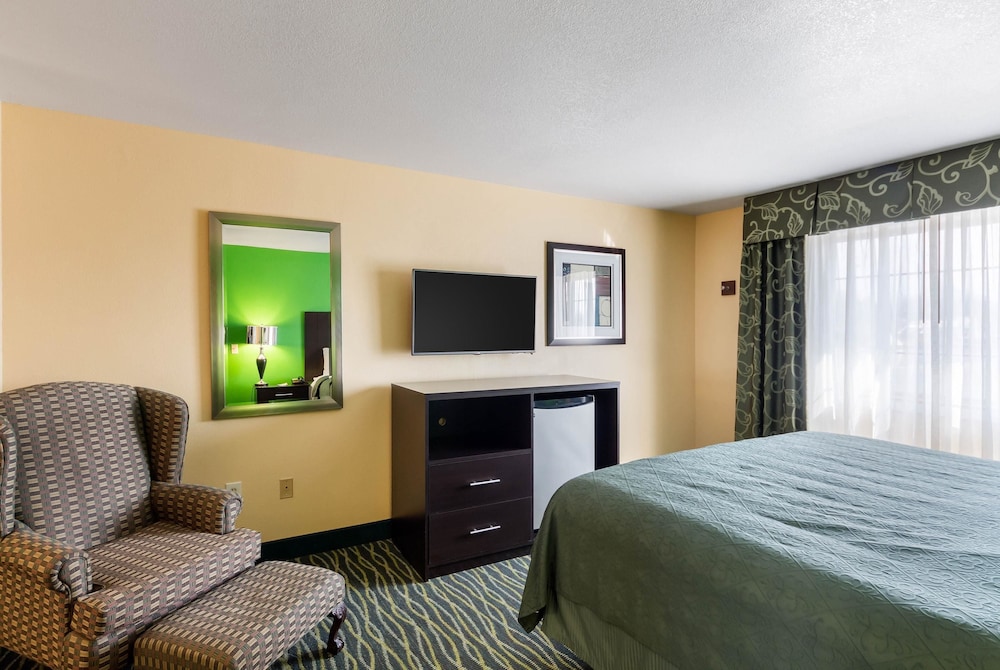 quality inn siloam springs west