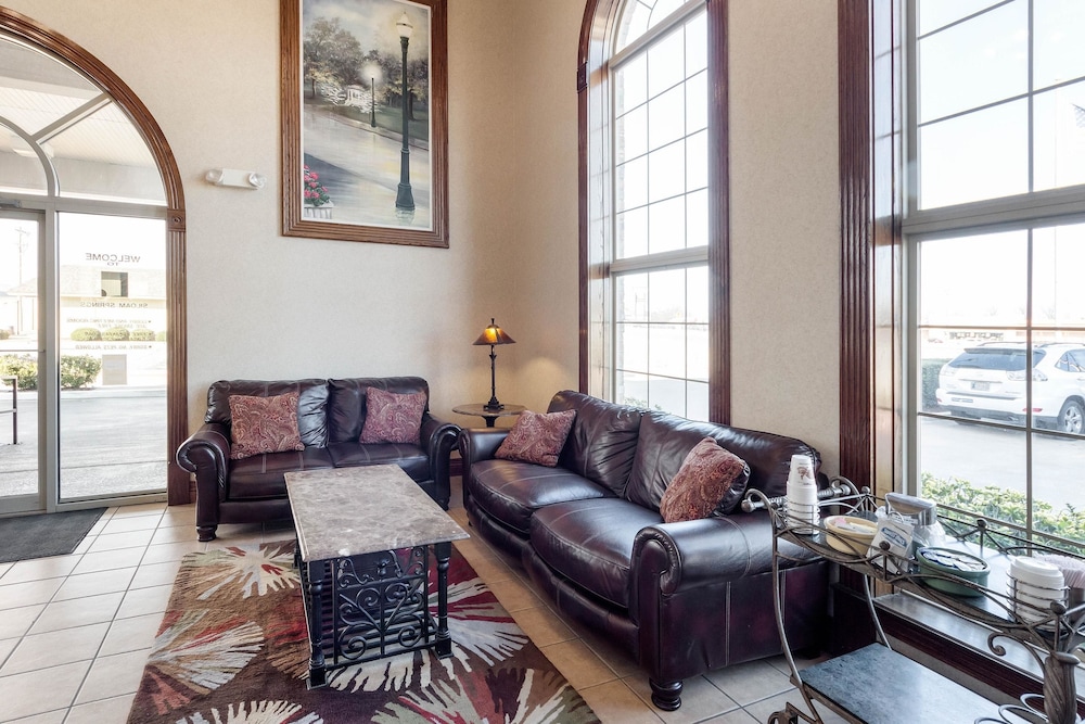 quality inn siloam springs west