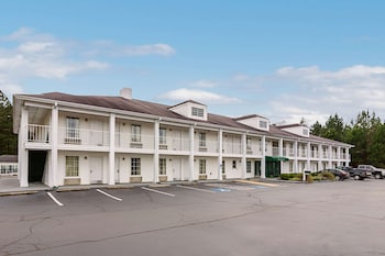 quality inn thomaston