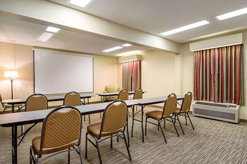 quality inn thomaston