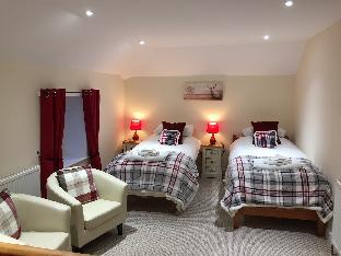 The Village Inn And Kirtle House B&B,Dumfries And Galloway>>Dumfries,3 star