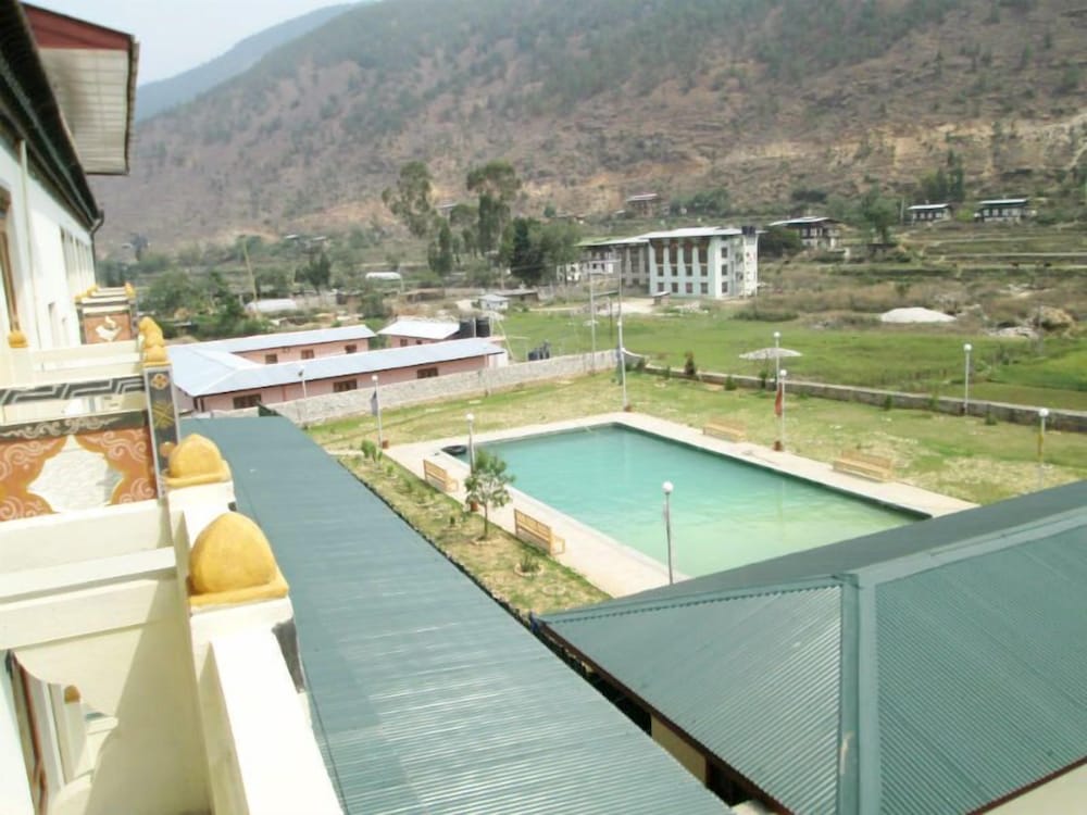 hotel pema karpo