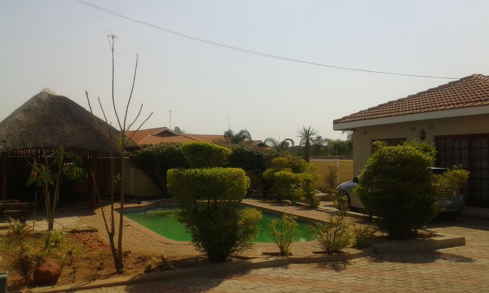 comfort palace guest house francistown