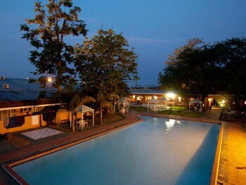 oasis motel