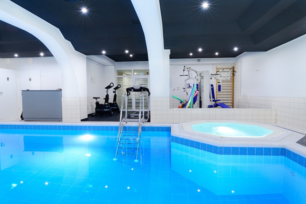 Qubus Hotel Wroclaw,Stare Miasto>>Bielany Wroclawskie,4 star