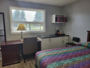 Knights Inn Cobourg,Cobourg>>Bailieboro,2 star