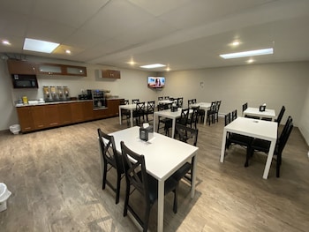 Dauphin Inn Express,Manitoba>>Dauphin,3 star