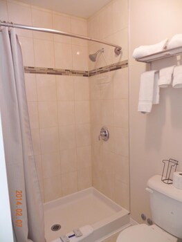 cardinal court motel