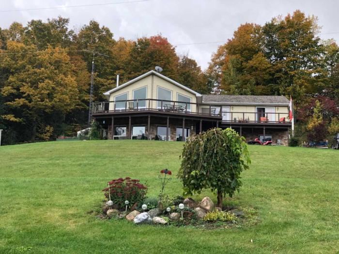 our valley view bed and breakfast