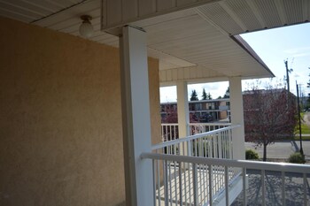 circle 5 motel