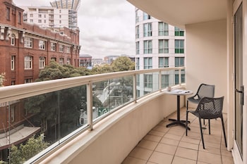 rydges darling square apartment hotel