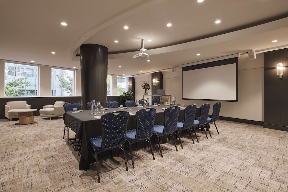 rydges darling square apartment hotel