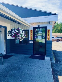 Mountain View Motel,Canada>>Smithers,3 star