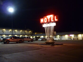 canadas best value inn fort st john