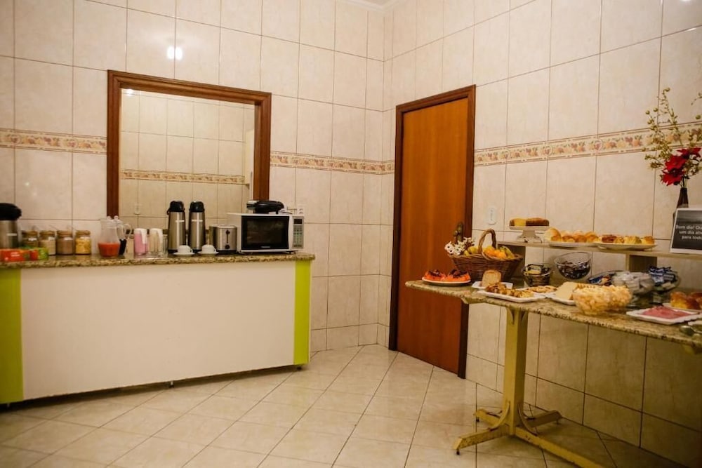 hotel e pousada santa cruz