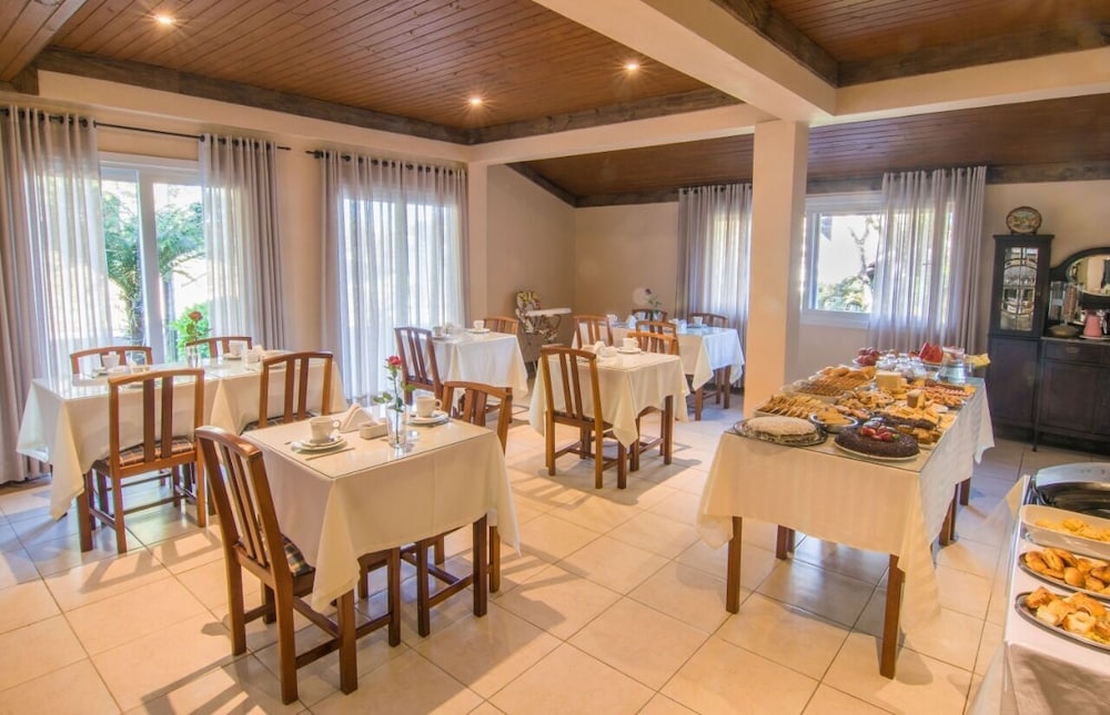 pousada recanto do tirol