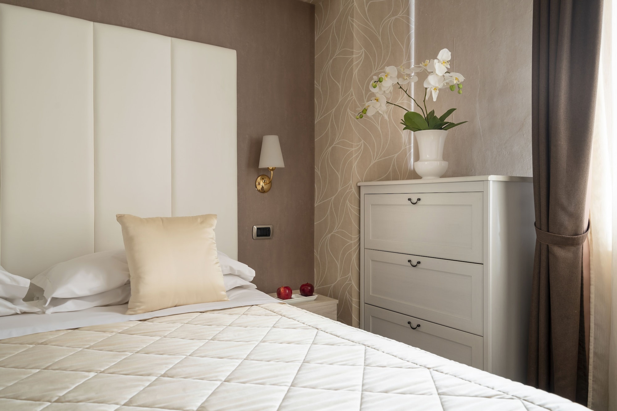boutique hotel re enzo