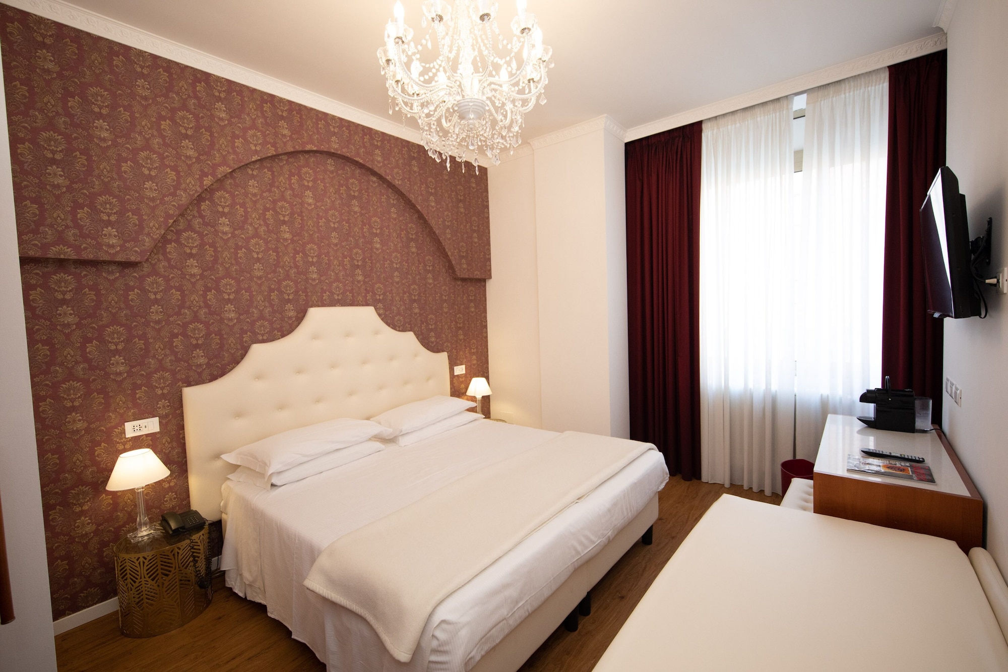 boutique hotel re enzo