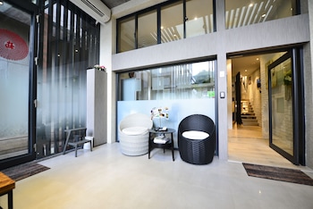 happy house bandb juifan