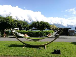 lake lodge hostel