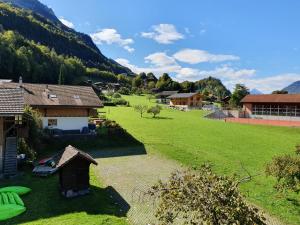lake lodge hostel
