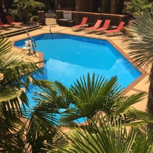 Ramada By Wyndham Raleigh,Charlotte>>Cary,2 star