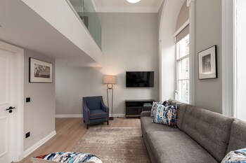 destiny scotland george iv apartments