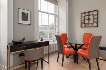 destiny scotland george iv apartments